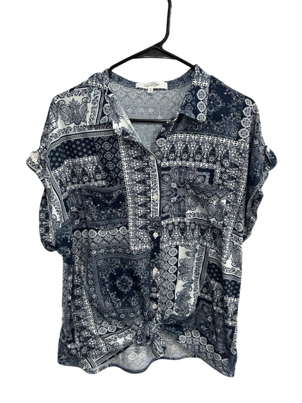 Eden & Olivia XL Blue White Paisley Button Down Blouse Tie Front Boho Chic